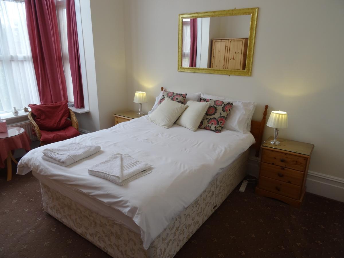 Ashbourne House Bed and Breakfast Burnham-on-Sea Buitenkant foto